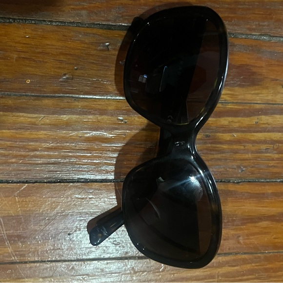 Prada Sunglasses - Picture 3 of 4